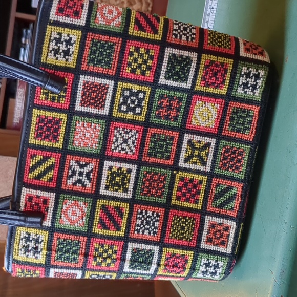 Vintage Needlepoint Beaded Crystal Handbag - Picture 14 of 16